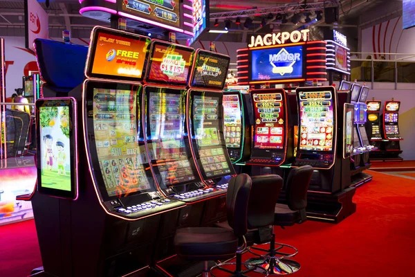 Ganesha Gold slot game display showing reels, payline highlights, and current balance